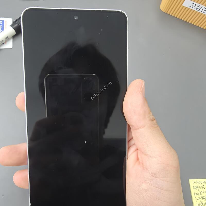 (5681)������s25���� 256 �Ǹ��մϴ�