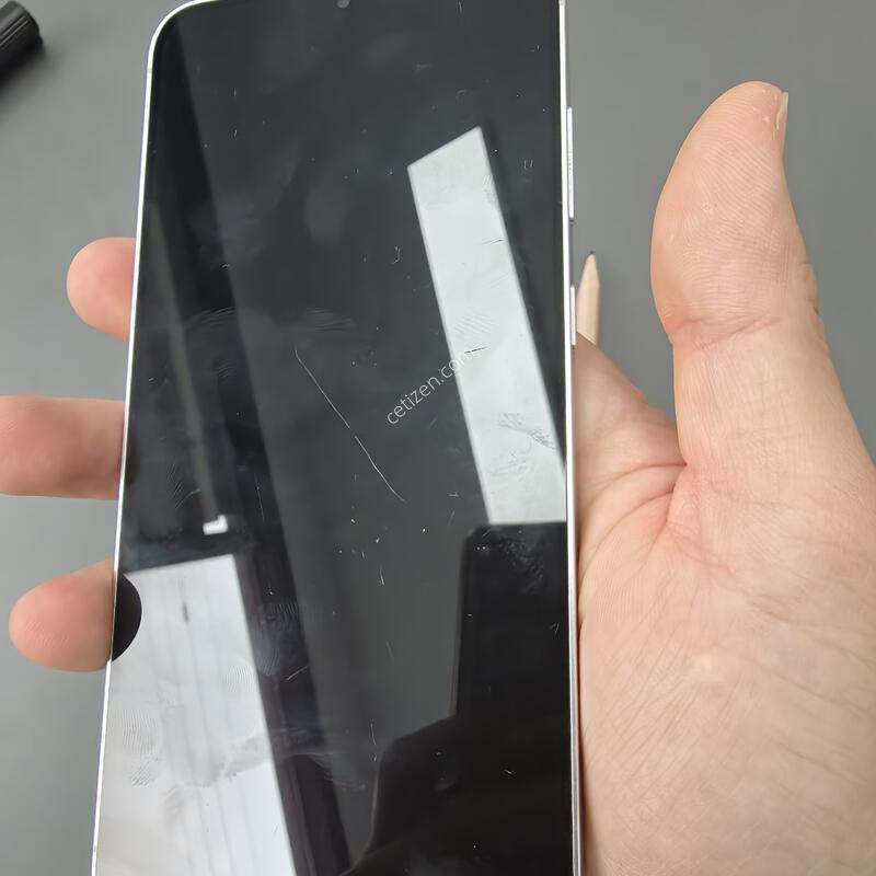 (3605)������s24�÷��� 256 �Ǹ��մϴ�