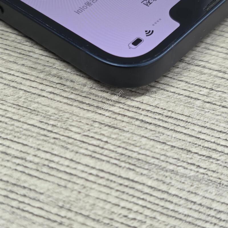 ������13 256GB