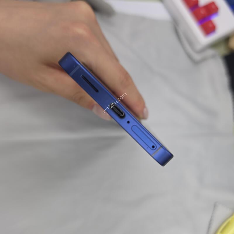������S25 256GB ���̺�