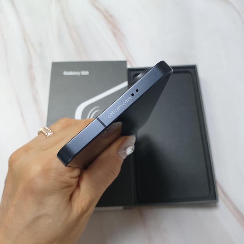 KT ������ S26 ���� 256G �̻�� Ǯ�ڽ� �Ǹ�