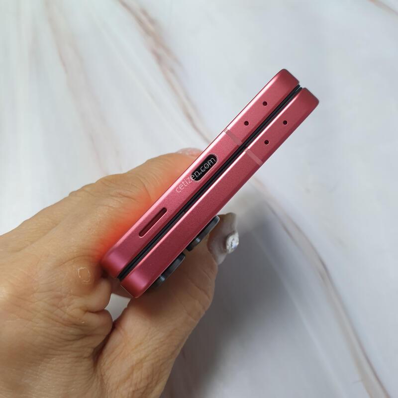 SK ������ Z�ø�7 5G �ڶ����� 512G S�� �Ǹ��մϴ�