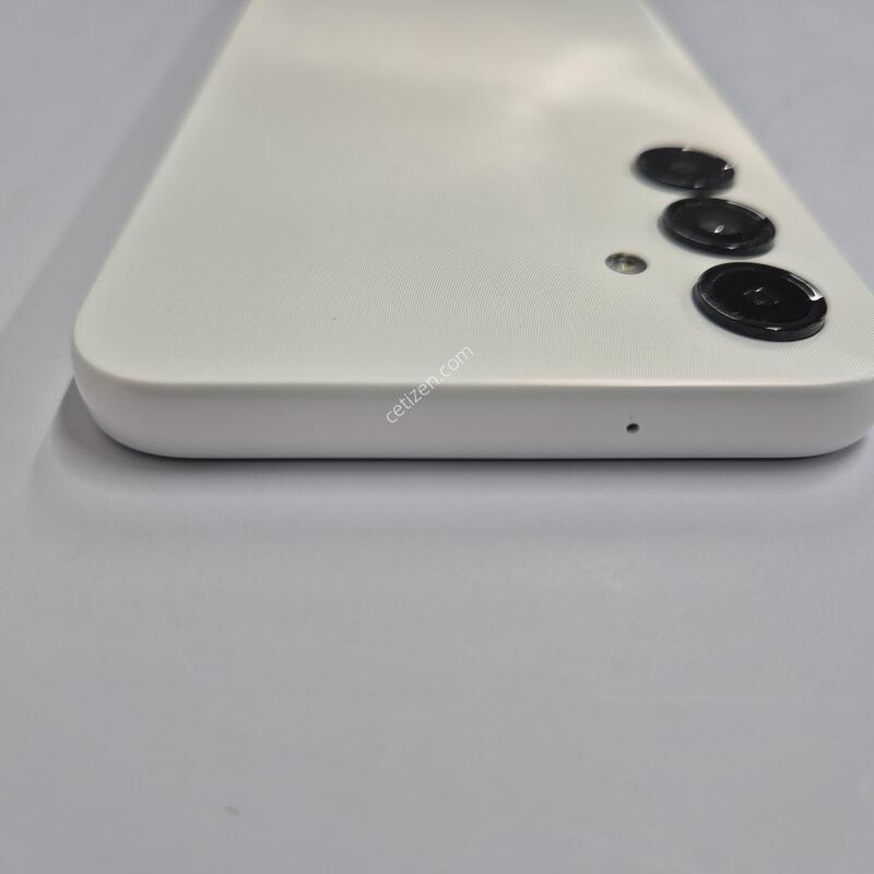 ����������3 ȭ��Ʈ 128GB