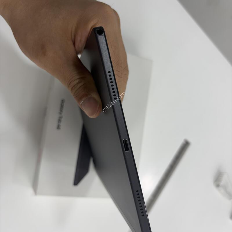 ������ ��  A8 10.5  A��  �Ǹ��մϴ�.