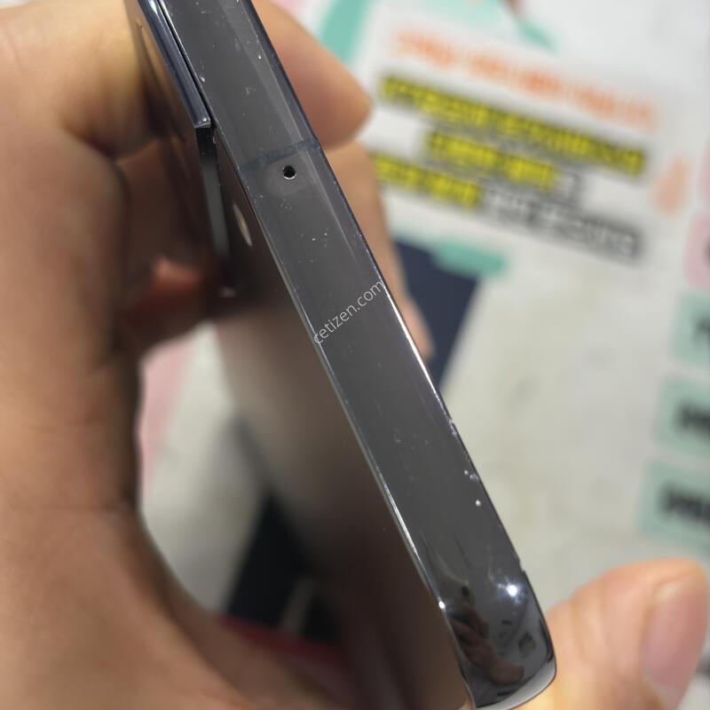 ������  S22 �÷��� ���ܻ� �����ļ���  �Ǹ��մϴ�.