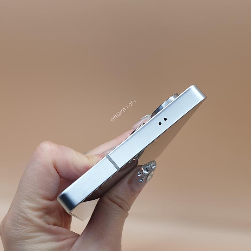 ������S25��Ʈ�� 256G ƼŸ���ǹ����� S�� �Ǹ��մϴ�