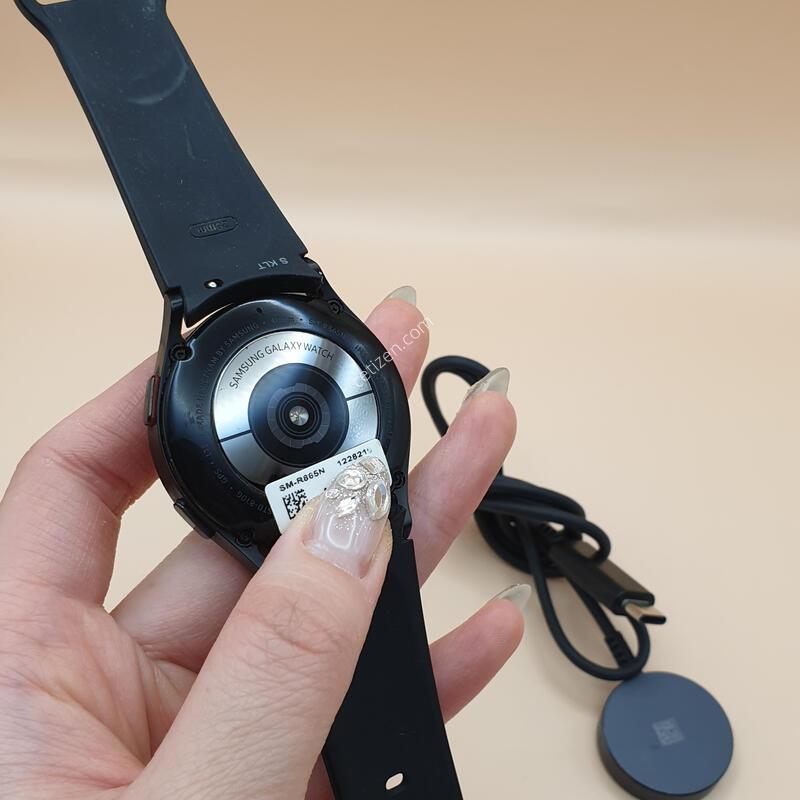 �����ÿ�ġ4 40mm LTE (R865) ���� �Ǹ��մϴ�