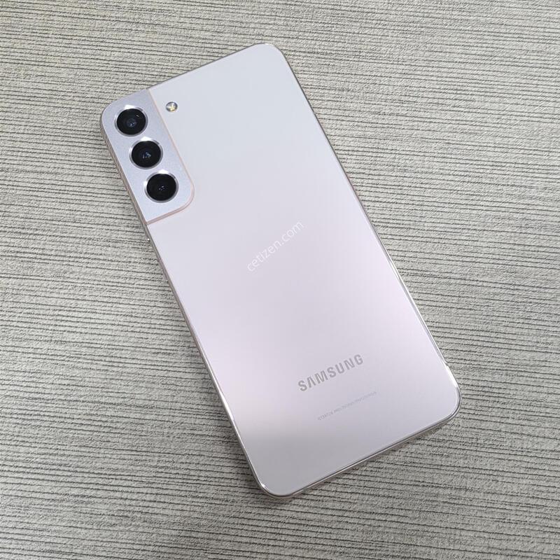 22�÷��� 256GB