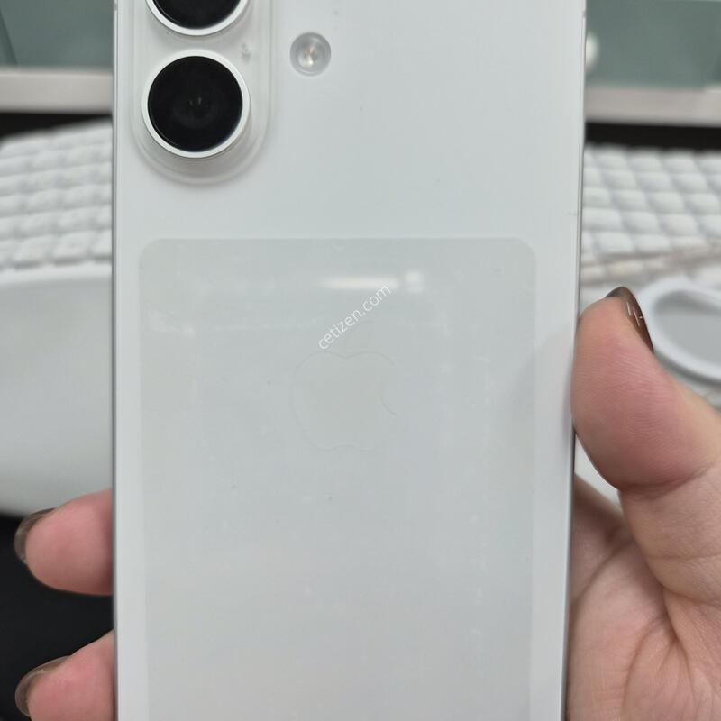 ������ 16  256GB