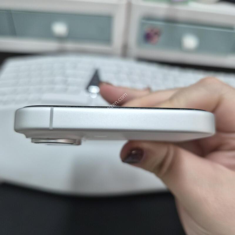 ������ 16  256GB
