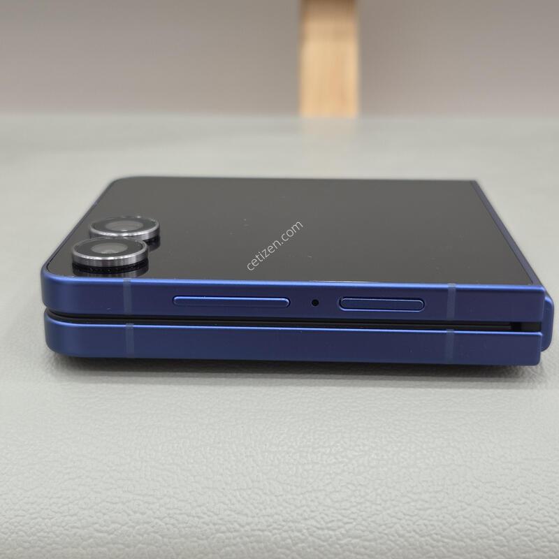 �ø�7 512GB ���̺�