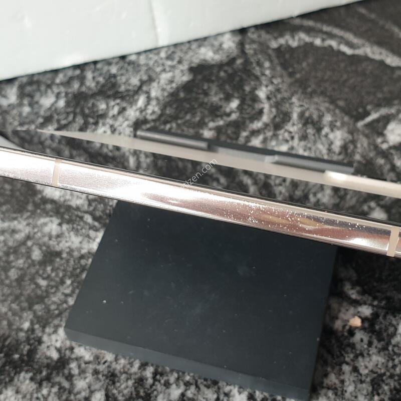 KT ������Z����4 (F936N) ��������� 512�Ⱑ (0202900)