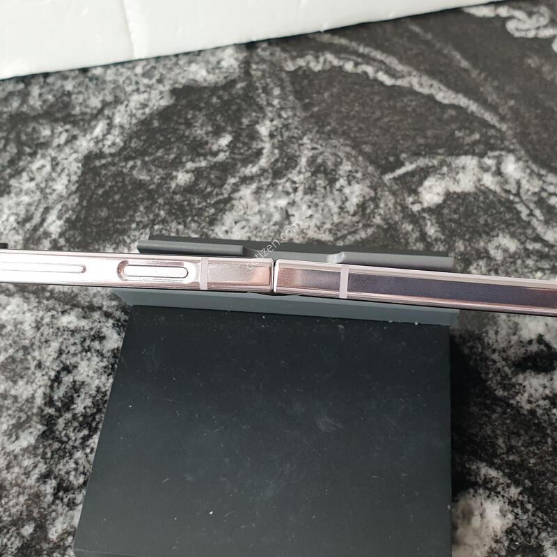 SK ������Z�ø�5 (F731N) ���� 512�Ⱑ (0502419)