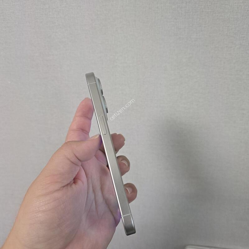 ������15���� ȭ��Ʈ ƼŸ�� 512�Ⱑ SS�� �˴ϴ�.
