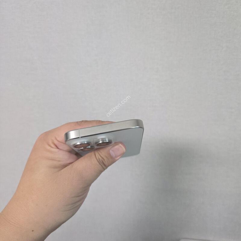 ������15���� ȭ��Ʈ ƼŸ�� 512�Ⱑ SS�� �˴ϴ�.