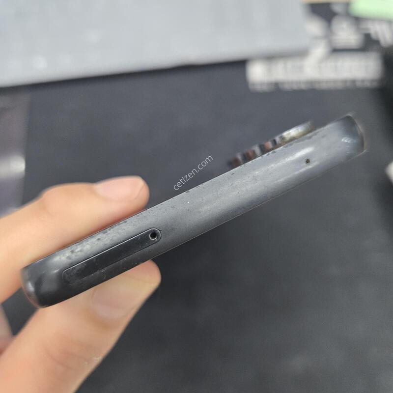 ������ ����4 ���� �����ܻ�  128GB �����ϰ��Ǹ��մϴ�