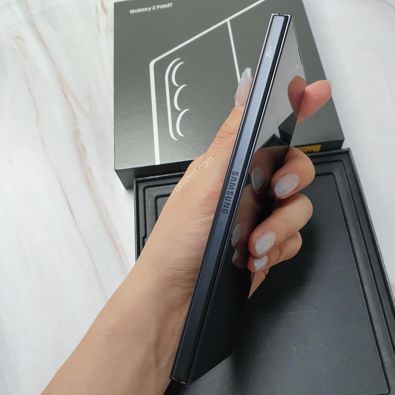 SK ������ Z����7 5G ���� 256G ����ǰ �̻�� S�� Ǯ�ڽ� �Ǹ�