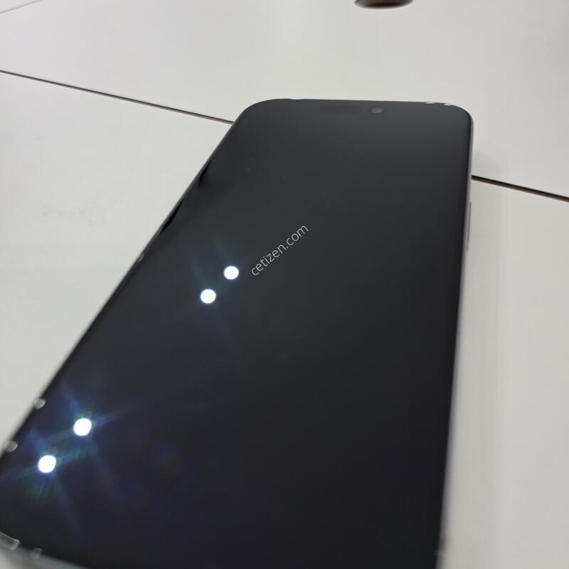 ������ 15 ���� 256GB ����ƼŸ��
