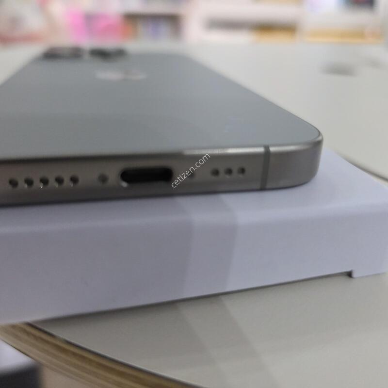 ������ 15 ���� 256GB ����ƼŸ��