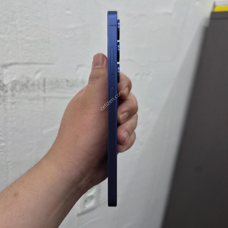 ������ S25 �÷��� ���̺� 256G