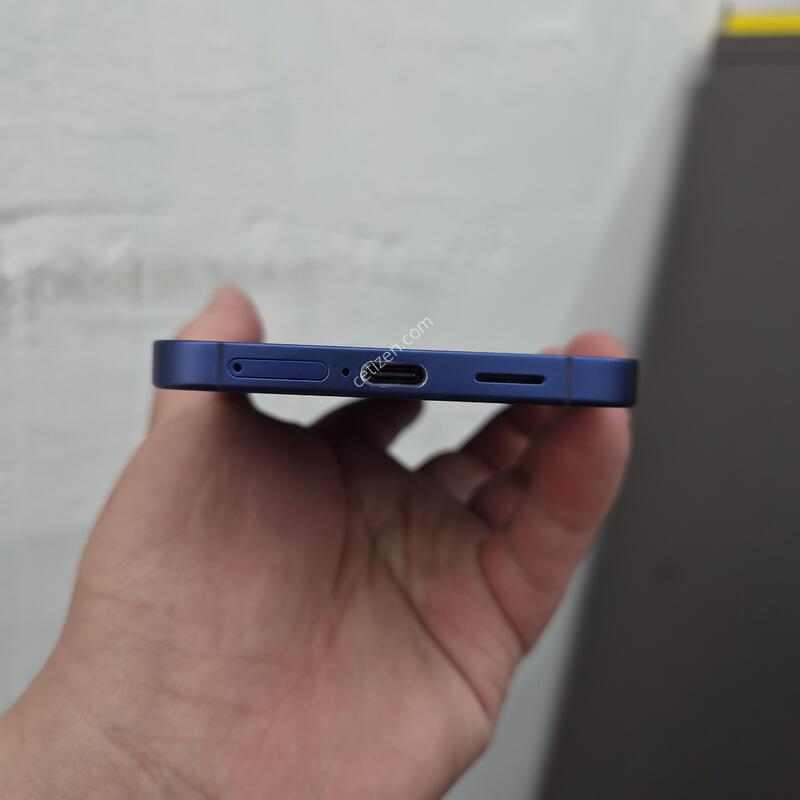 ������ S25 �÷��� ���̺� 256G