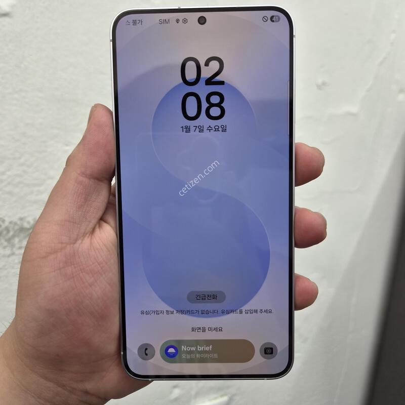������ S25 �÷��� ���̽����� 256G