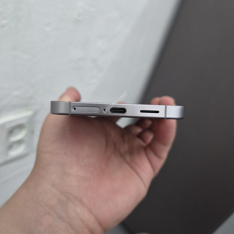 ������ S25 �÷��� �ǹ� 256G