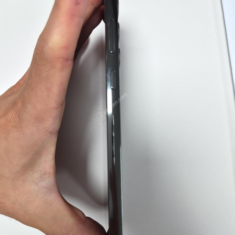 ������S 23+ �÷��� 512GB �׸�����