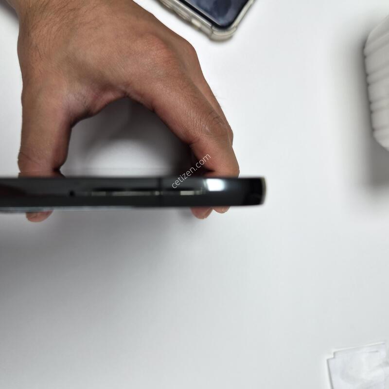 ������S 23+ �÷��� 512GB �׸�����