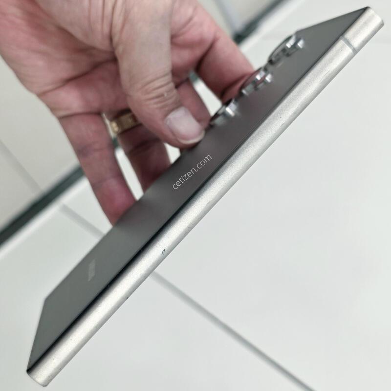 ������ S24��Ʈ�� 512GB ���� ƼŸ��  ������ �� �Ǹ�