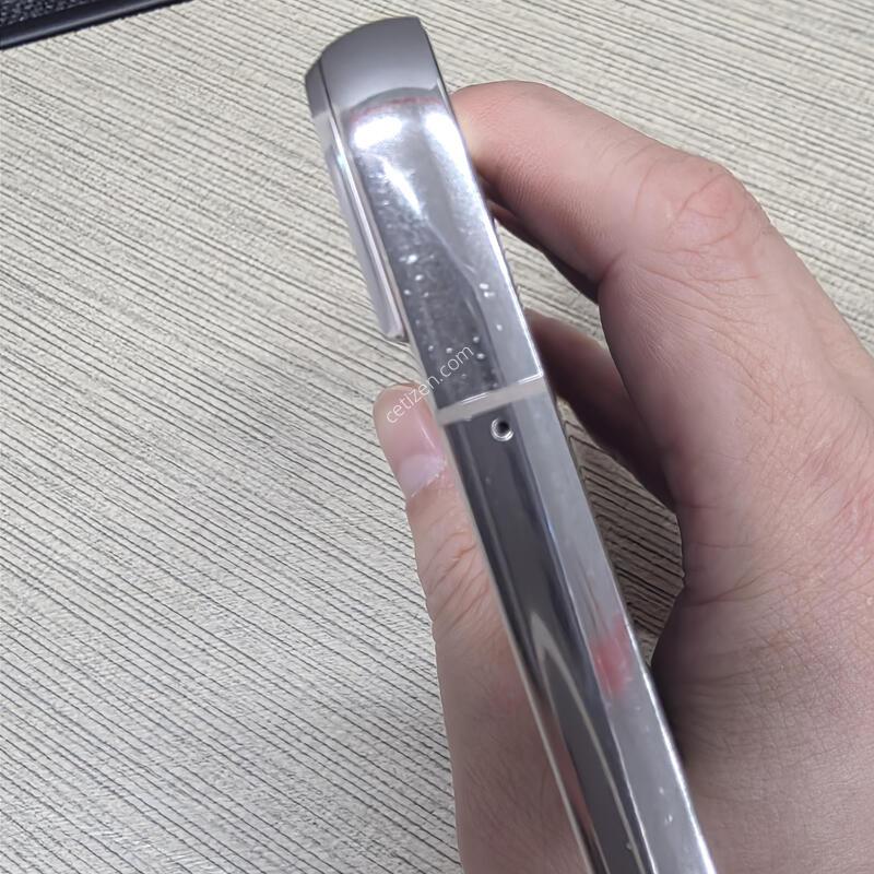22�÷��� 256GB