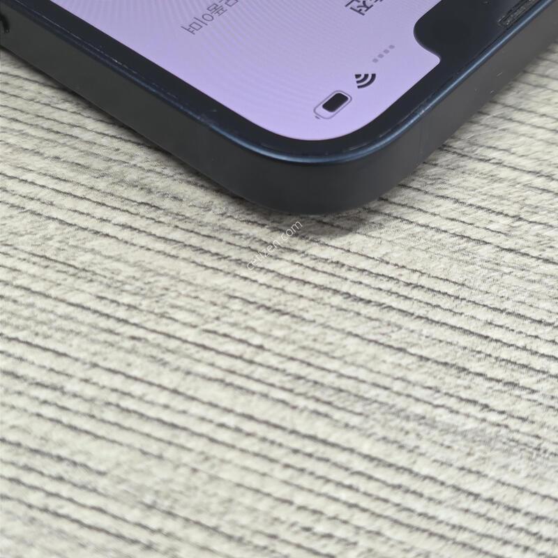 ������13 256GB