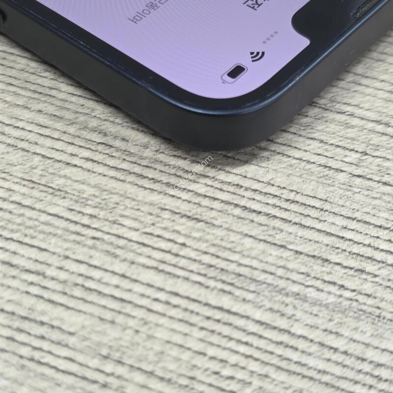 ������13 256GB