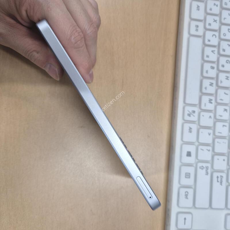 �����ù���4 ȭ��Ʈ S�� 128GB