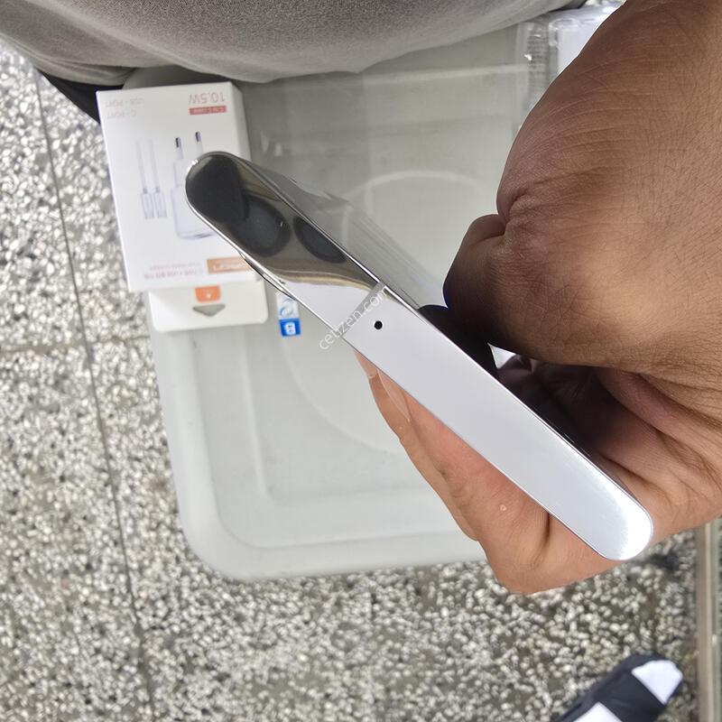 SK S22��Ʈ��(S908) 256G ȭ��Ʈ���� ����� �˴ϴ�