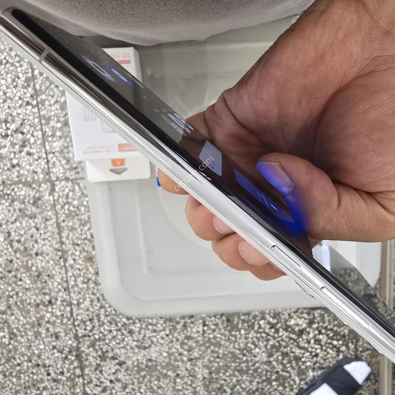SK S22��Ʈ��(S908) 256G ȭ��Ʈ���� ����� �˴ϴ�