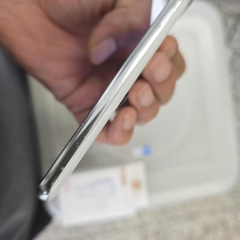 SK S21 (G991) 256G ȭ��Ʈ���� ����� �˴ϴ�