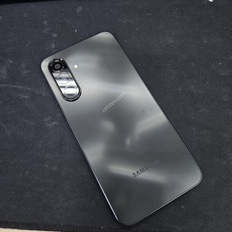 �������� ������ A17 ���� 128GB ���ܻ� ���±� SK