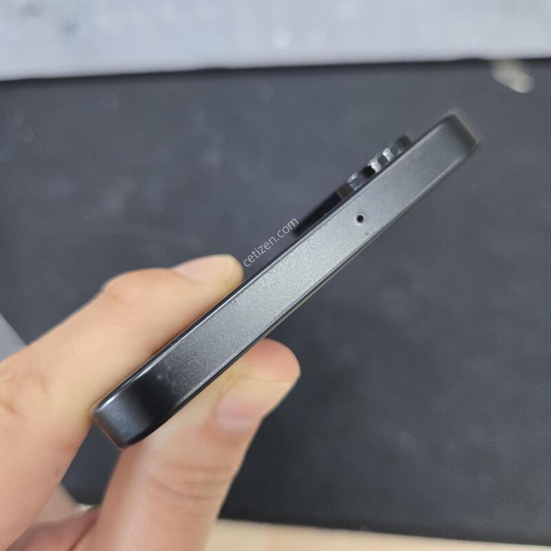�������� ������ A17 ���� 128GB ���ܻ� ���±� SK