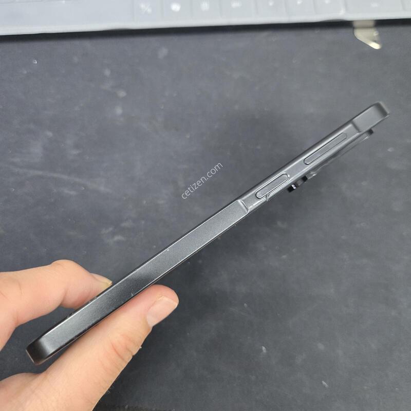 �������� ������ A17 ���� 128GB ���ܻ� ���±� SK
