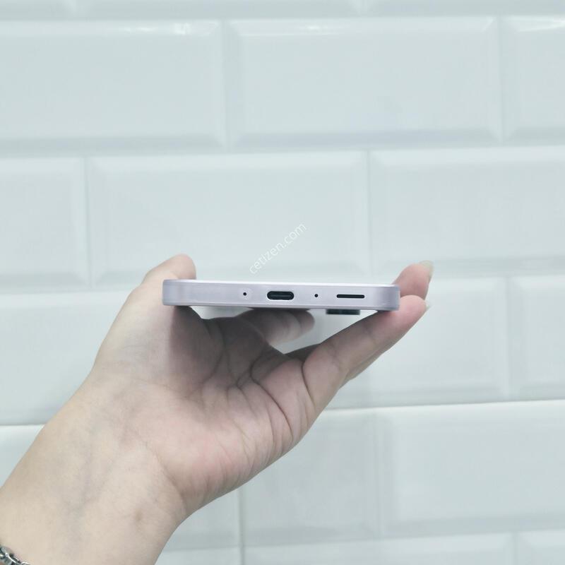 ������A35 ���϶� 128GB