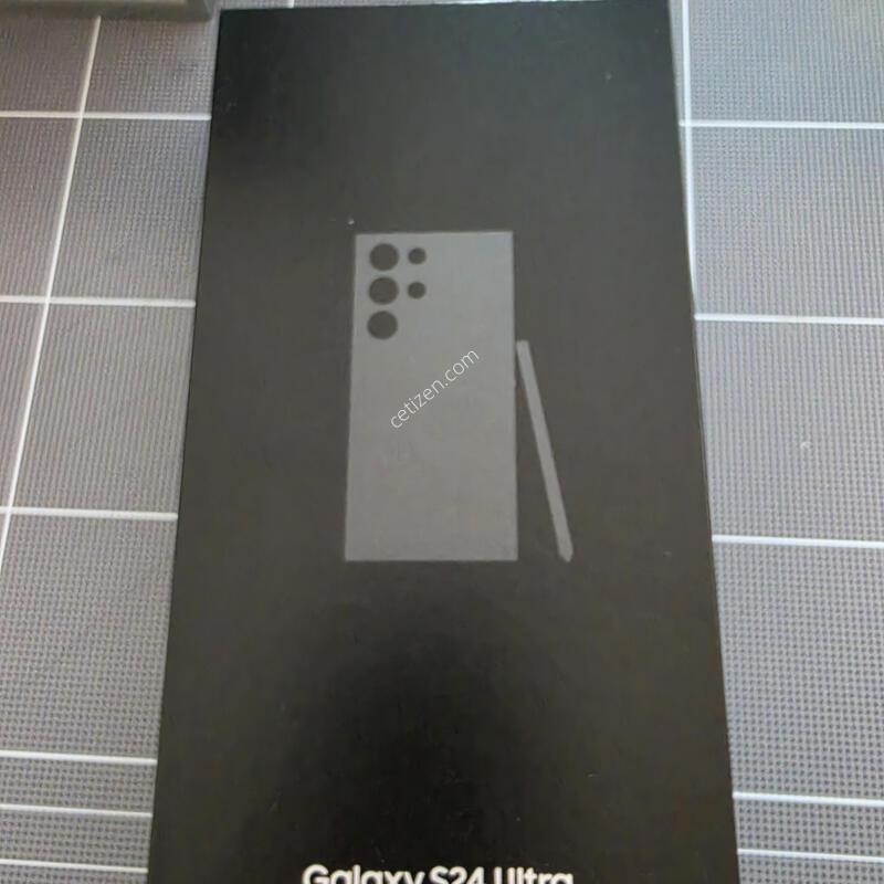 ������S24��Ʈ�� 256G �Ǹ��մϴ�.