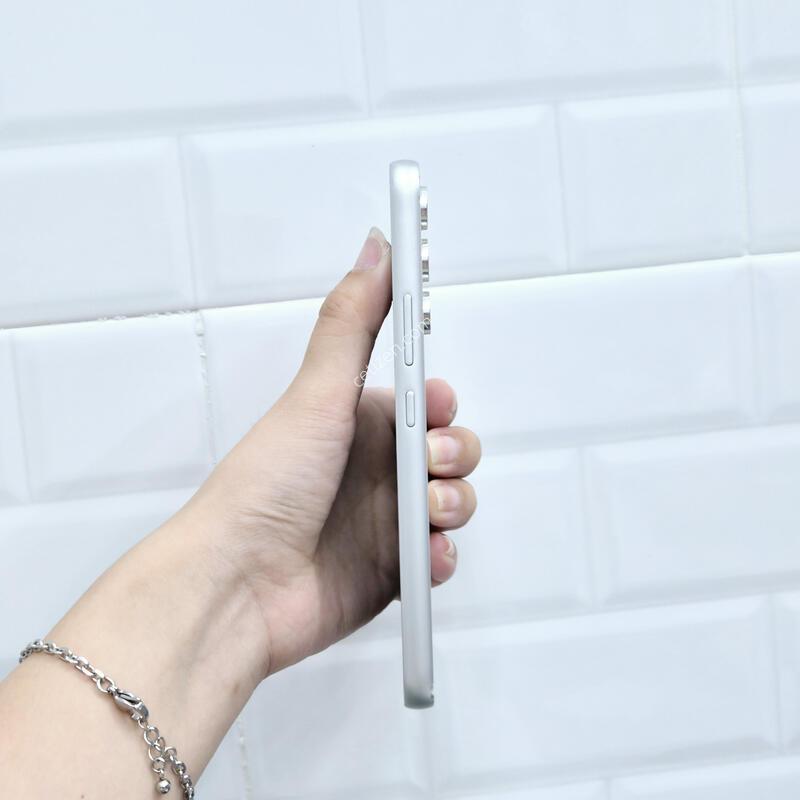 ����������4 ȭ��Ʈ 128GB