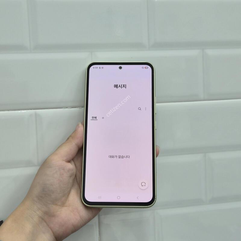 ����������4 ���� 128GB