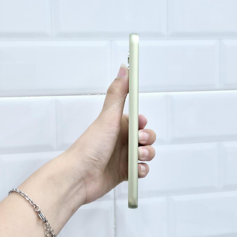 ����������4 ���� 128GB