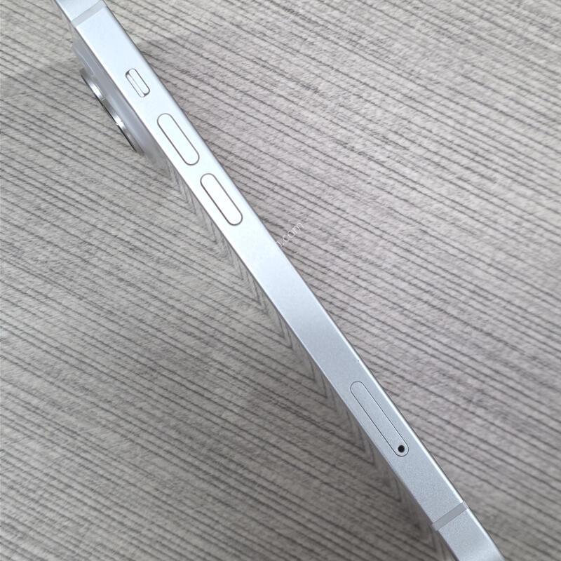 ������14 128GB