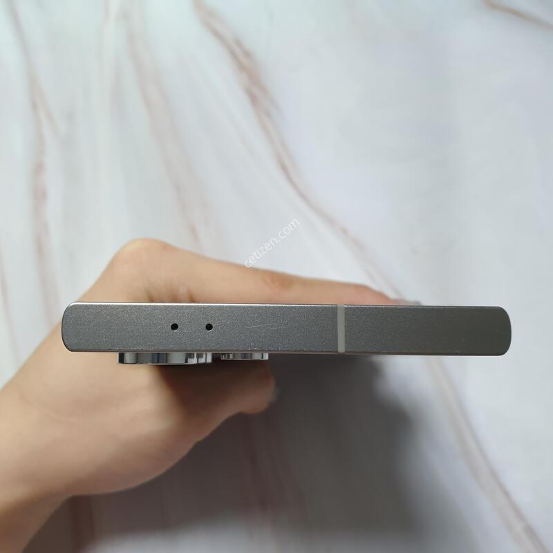 SK ������ S24��Ʈ�� ƼŸ���׷��� 512G A�� �Ǹ��մϴ�