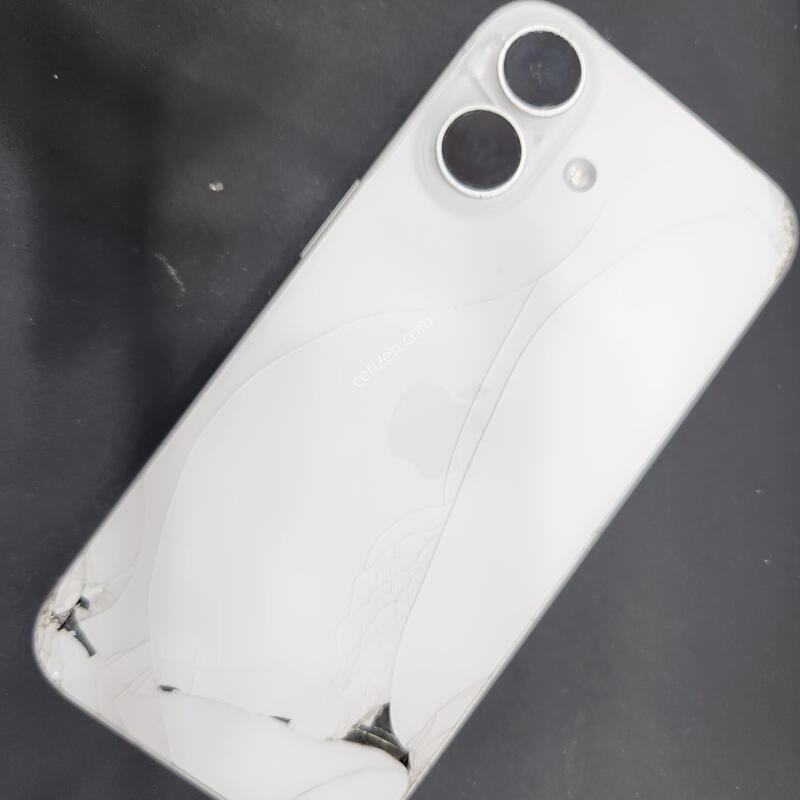 ������16 128GB ȭ��Ʈ