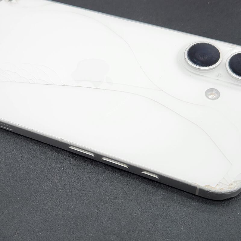 ������16 128GB ȭ��Ʈ