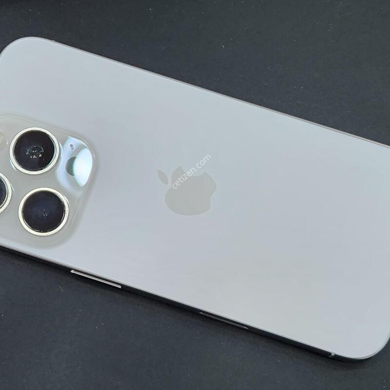 ������16���� 128GB ȭ��Ʈ
